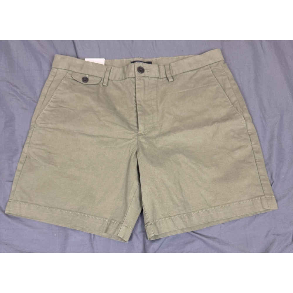 Banana Republic Lived-In 7 Inch Chino Shorts Mens 33(35) Olive Green Stretch NWT
